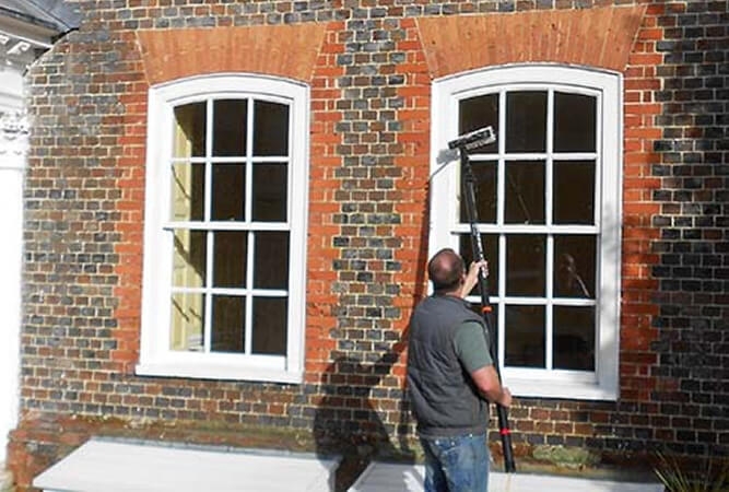 Window cleaning example 01